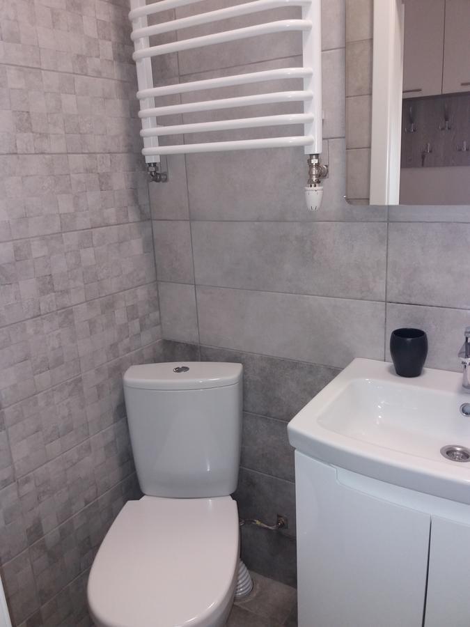 Skelnaia Apartment ลวีฟ ภายนอก รูปภาพ